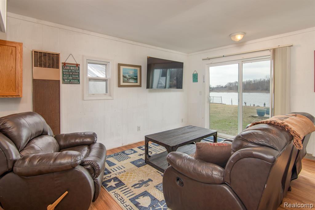 861 S LAKESIDE Drive, Michigan Center, MI 49254 — Photo 19