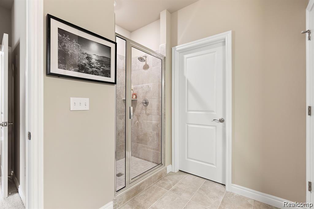 2280 Chase Drive, Howell, MI, 48855