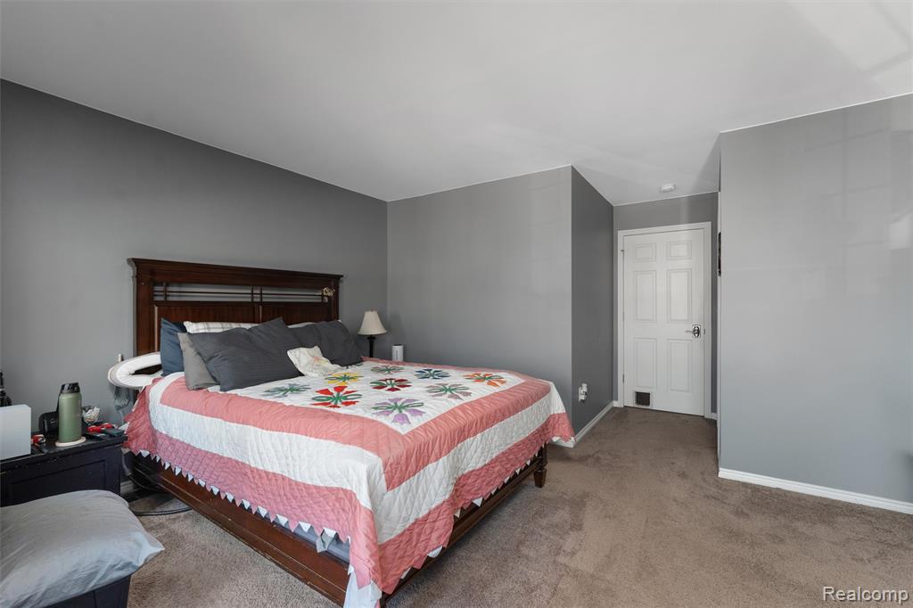 35074 Windsor Drive, New Baltimore, MI 48047 — Photo 12