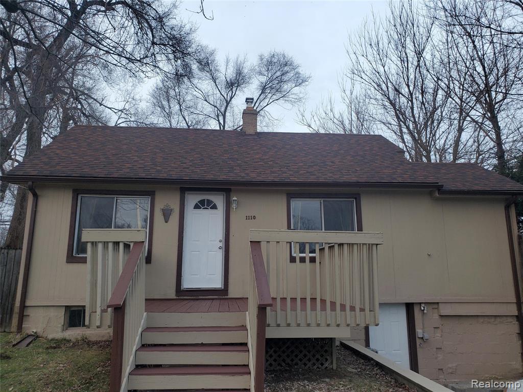 1110 Myrtle Avenue, Waterford, MI 48328 — front exterior