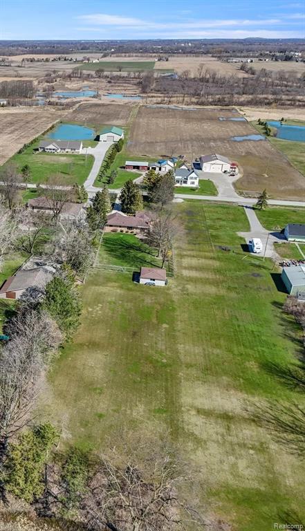 7666 Labo Road, South Rockwood, MI — Photo 7