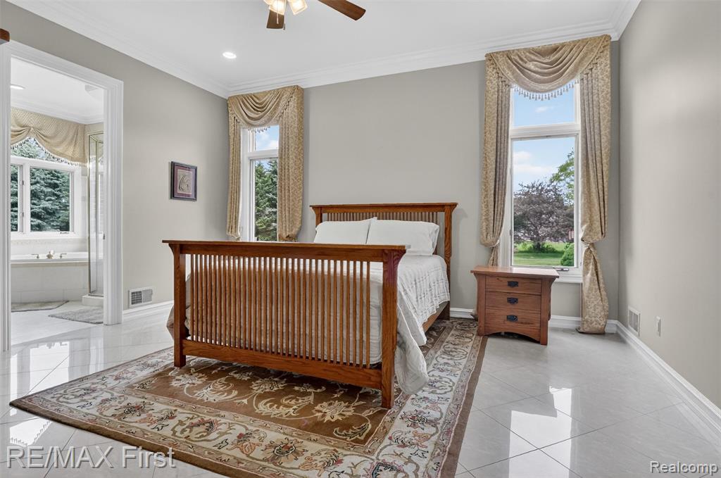 13800 Berryknoll Drive, Shelby Twp, MI 48315 — Photo 21