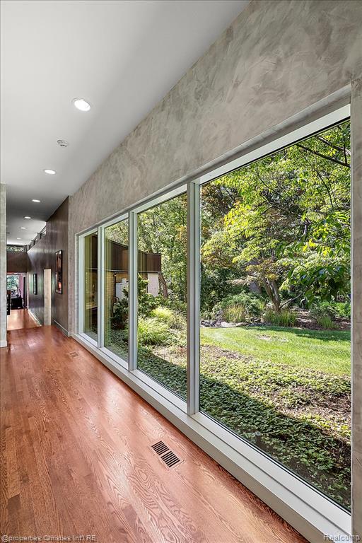 4647 Private Lake Drive, Bloomfield Hills, MI 48301 — Photo 33