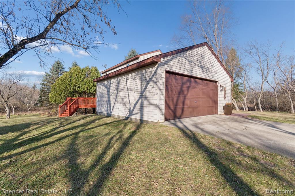 13875 Neal Road, Davisburg, MI 48350 — Photo 43