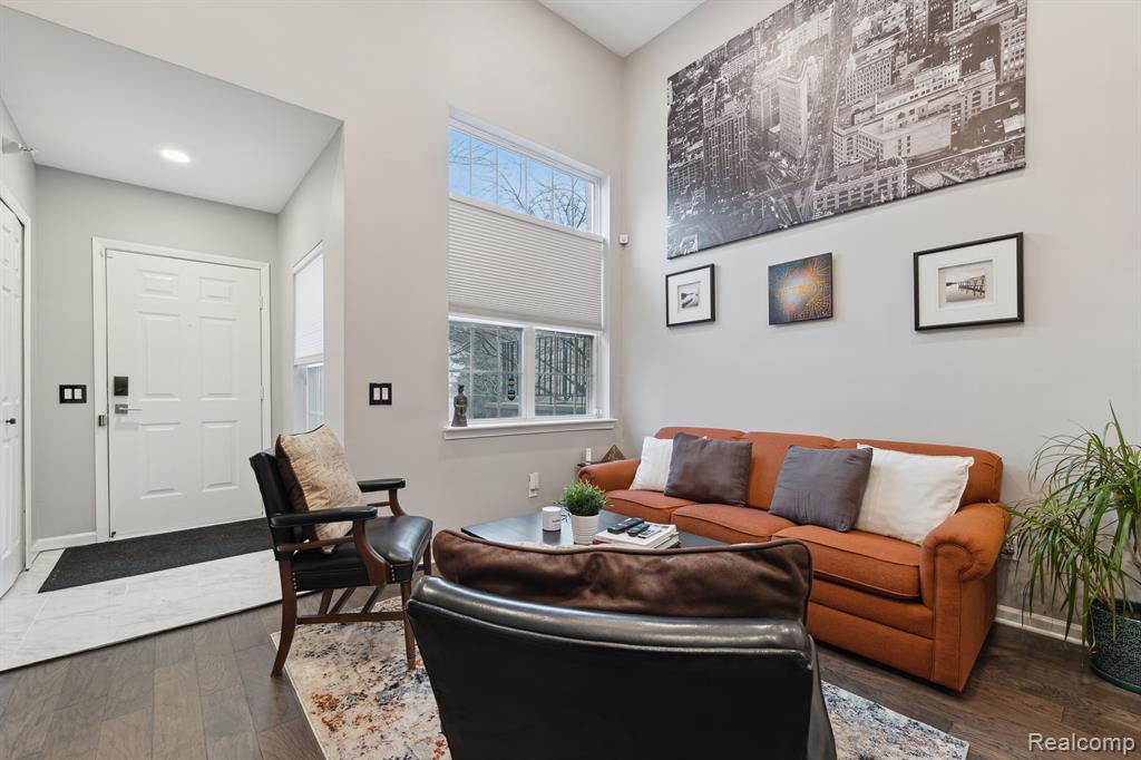 1766 CAMPAU FARMS Circle, 57-15, Detroit, MI 48207 — Photo 3