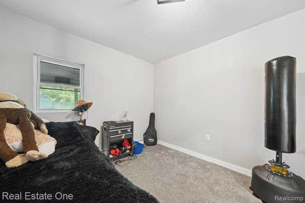 8921 Lake Road, Grosse Ile, MI 48138 — Photo 29