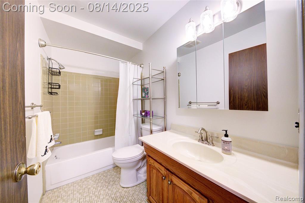 44323 Hanford Road, Canton, MI 48187 — Photo 26