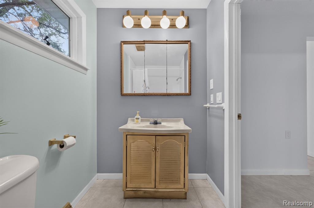 9288 Hilda Lane, Flushing, MI 48433 — Photo 30