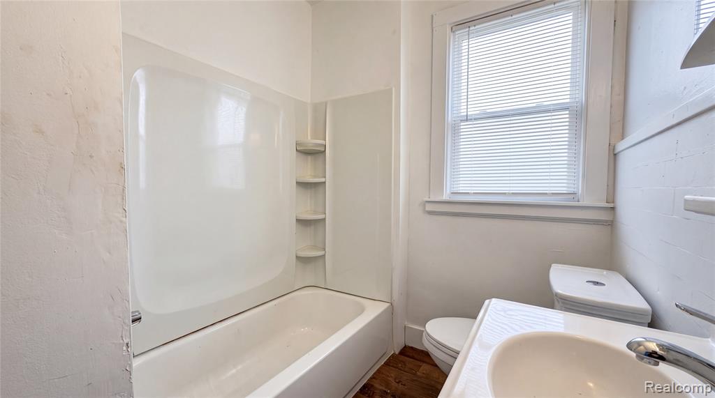 5771 Chatsworth Street, Detroit, MI 48224 — Photo 11