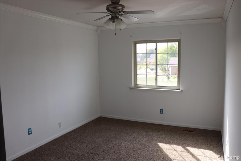52424 Walnut Drive, Chesterfield, MI 48047 — Photo 22