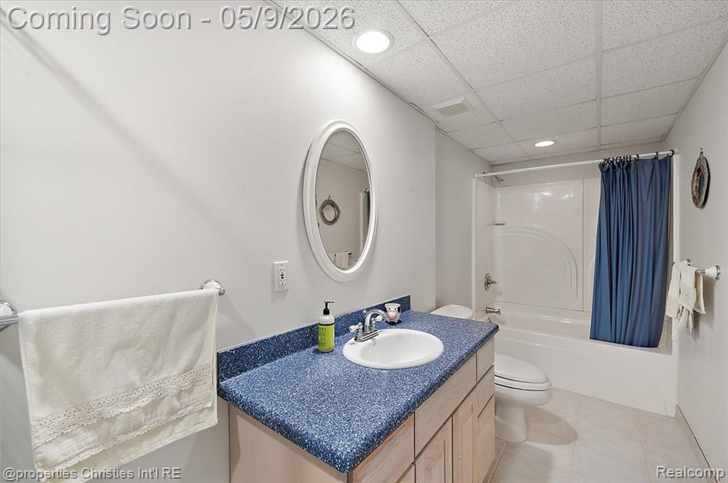4145 Chatfield Lane, Troy, MI 48098 — Photo 50