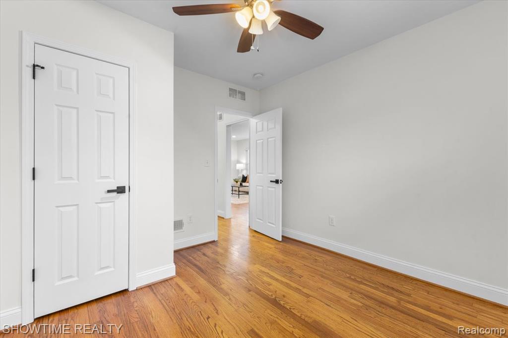 418 E Woodland Street, Ferndale, MI 48220 — Photo 16