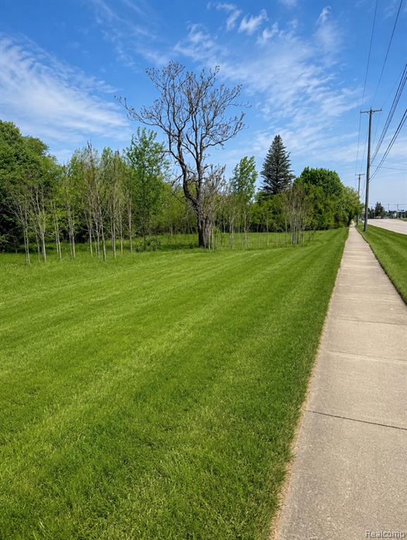 1423 N Belsay Road, Burton, MI 48509 — Photo 2