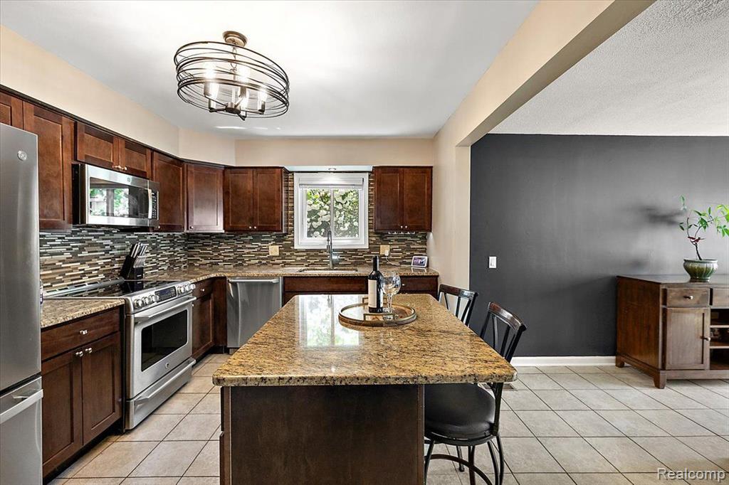 40459 Hamilton, Sterling Heights, MI 48313 — Photo 11