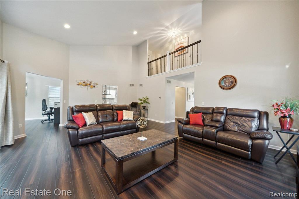 791 Milford Glen Court, Milford, MI 48381 — Photo 10