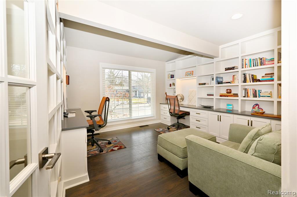 862 S Glenhurst Drive, Birmingham, MI 48009 — Photo 16