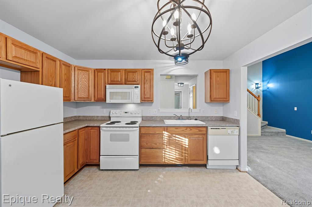 8851 Hardwood Drive, Belleville, MI 48111 — Photo 13
