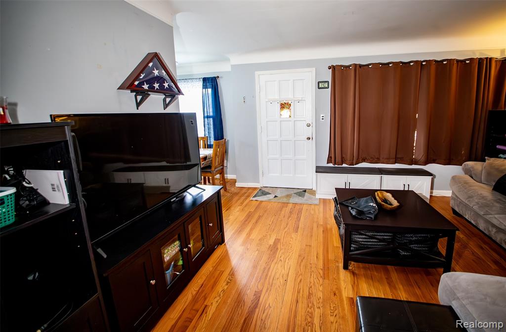 547 Moran Avenue, Lincoln Park, MI 48146 — Photo 5