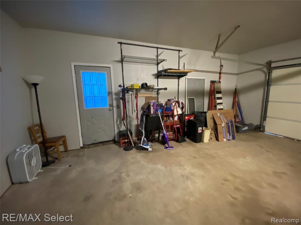 6169 Johnson Road, Flushing, MI 48433 — Photo 22