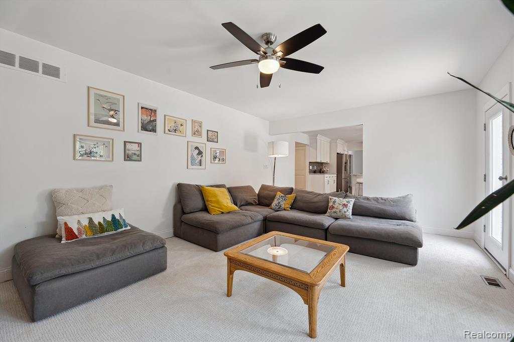 21378 Summerside Court Court, Northville, MI 48167 — Photo 14