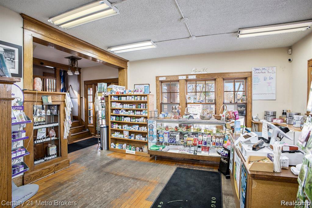 809 Church Street, Flint, MI 48502 — Photo 9