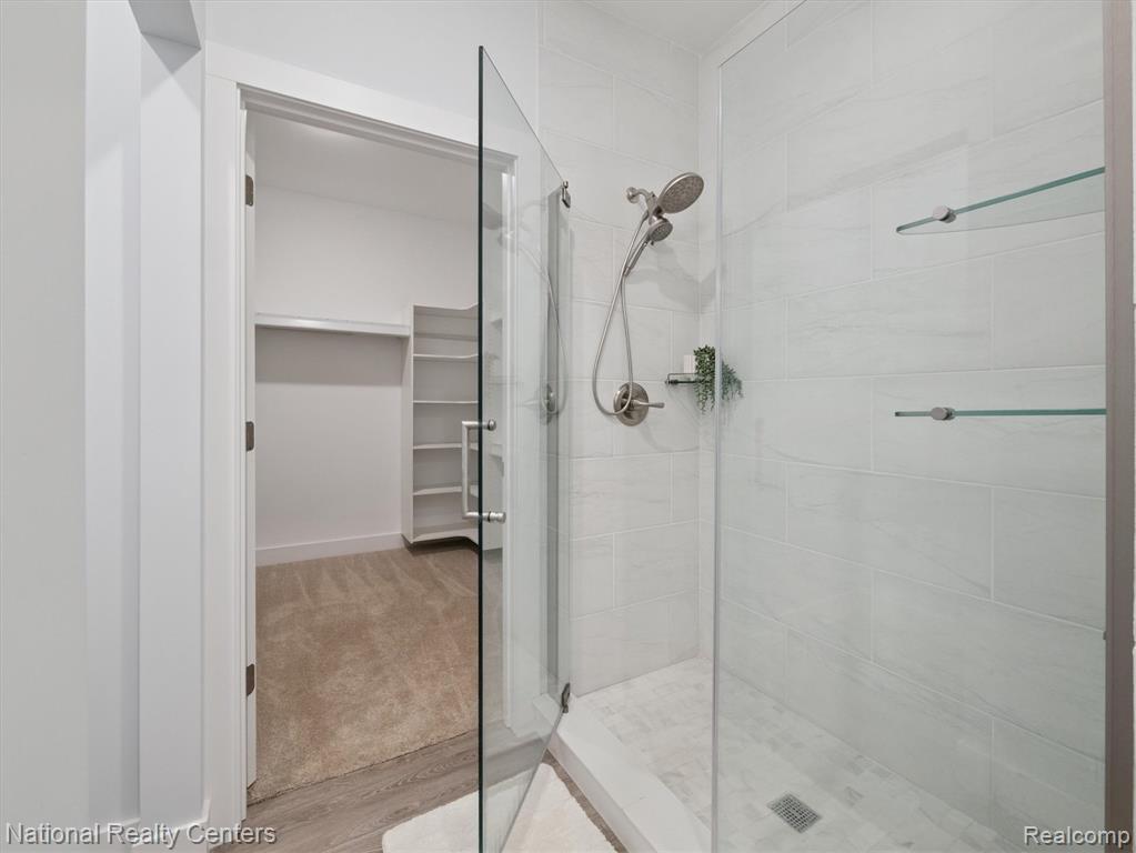 13163 Harbor Landings Drive, 112, Fenton, MI 48430 — Photo 24