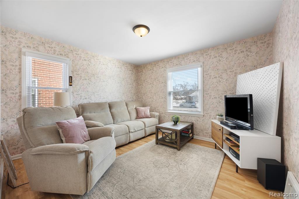 7814 Park Avenue, Allen Park, MI 48101 — Photo 10
