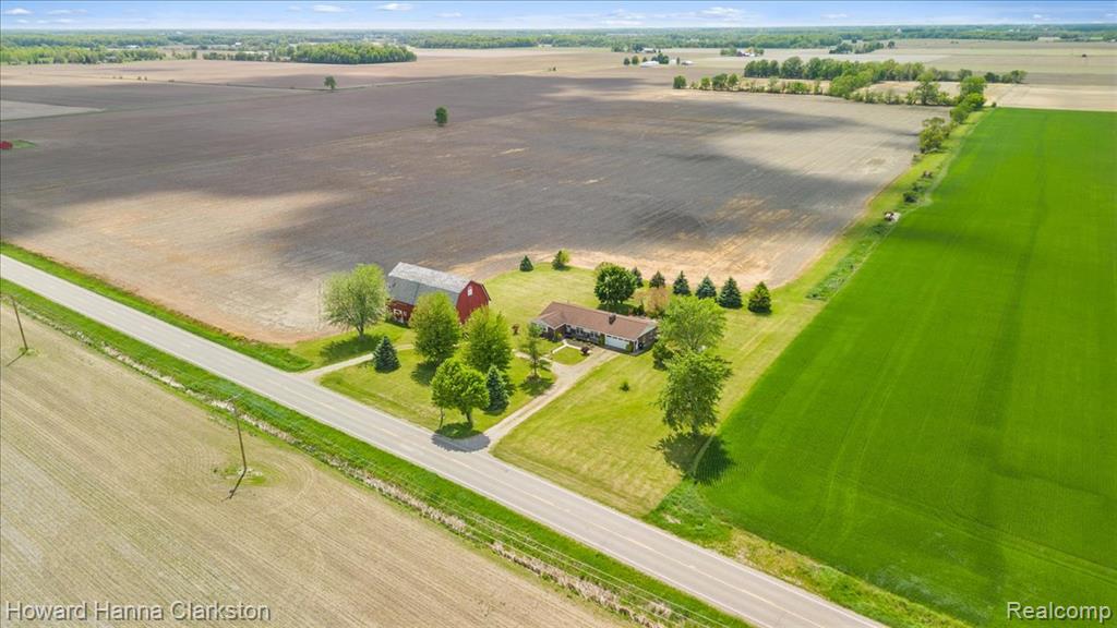 7247 N State Road, Owosso, MI 48867 — Photo 42
