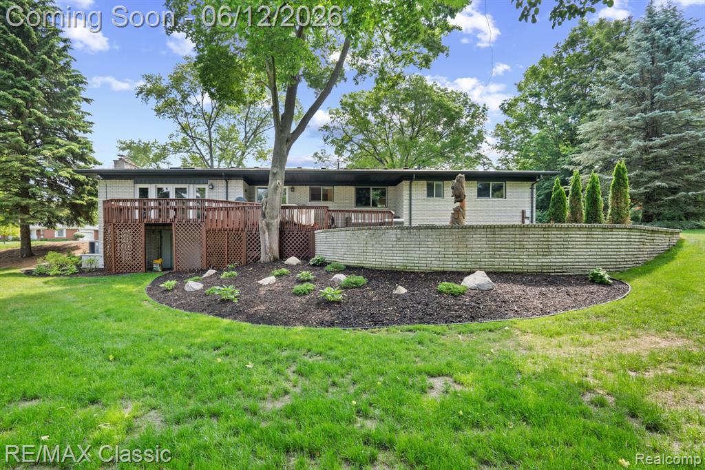 12901 Drury Lane, Plymouth, MI 48170 — Photo 33