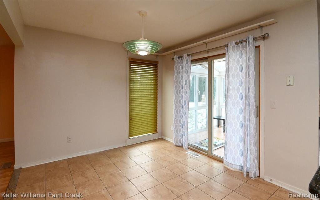 42571 Wimbleton Way, Novi, MI — Photo 17