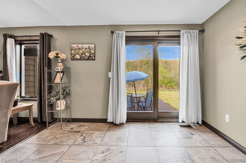 1050 WALES RIDGE Road, Wales, MI — Photo 10