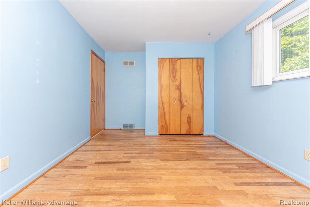 4460 Welland Drive, West Bloomfield, MI 48323 — Photo 13