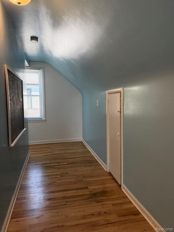 160 Ascot Avenue, Waterford, MI 48328 — Photo 11