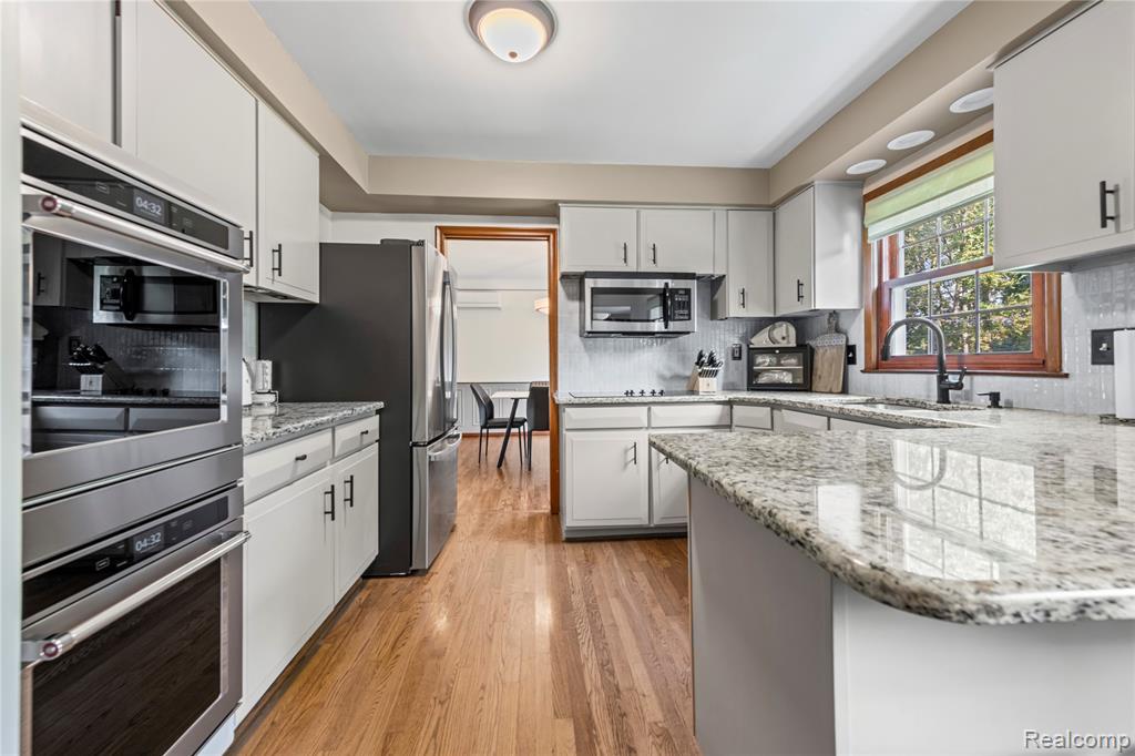 8173 Wood Drive, Grosse Ile, MI 48138 — Photo 15