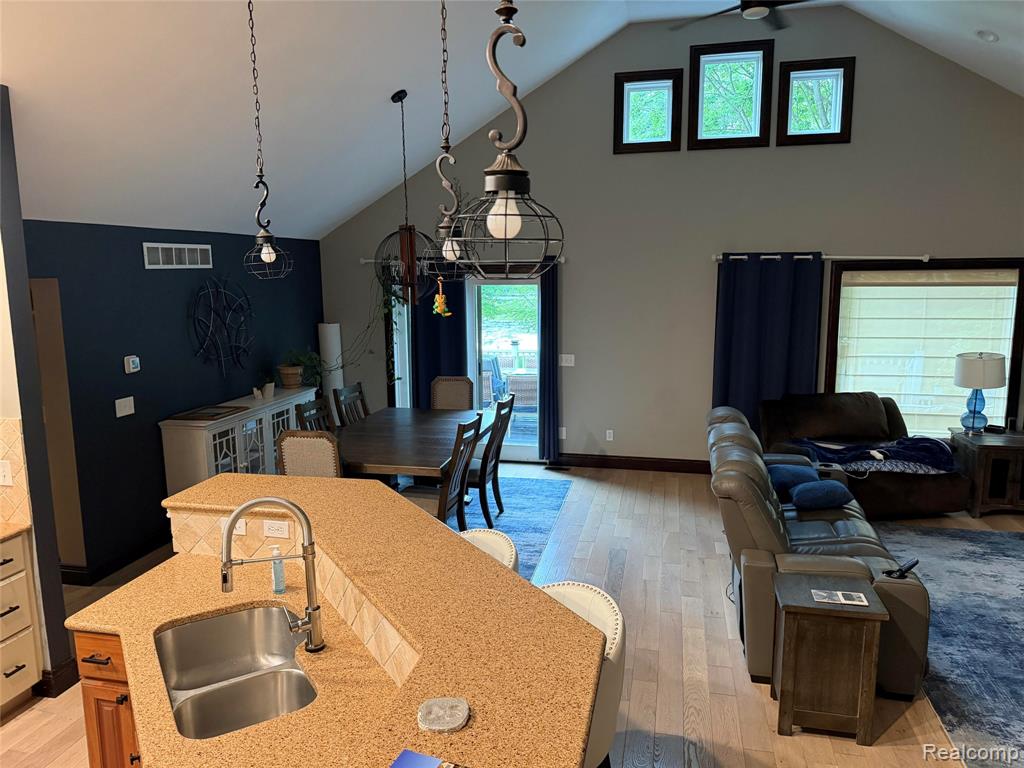 4915 Anglers Lane, Gladwin, MI 48624 — Photo 5