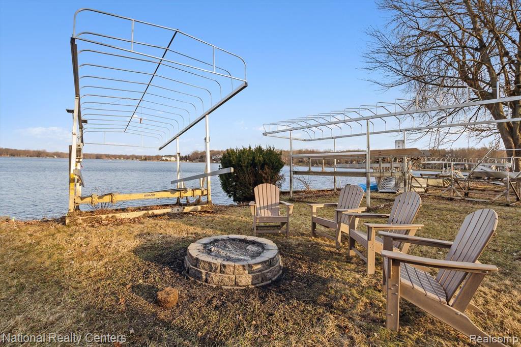 4807 DOWNING Drive, Pinckney, MI 48169 — Photo 36