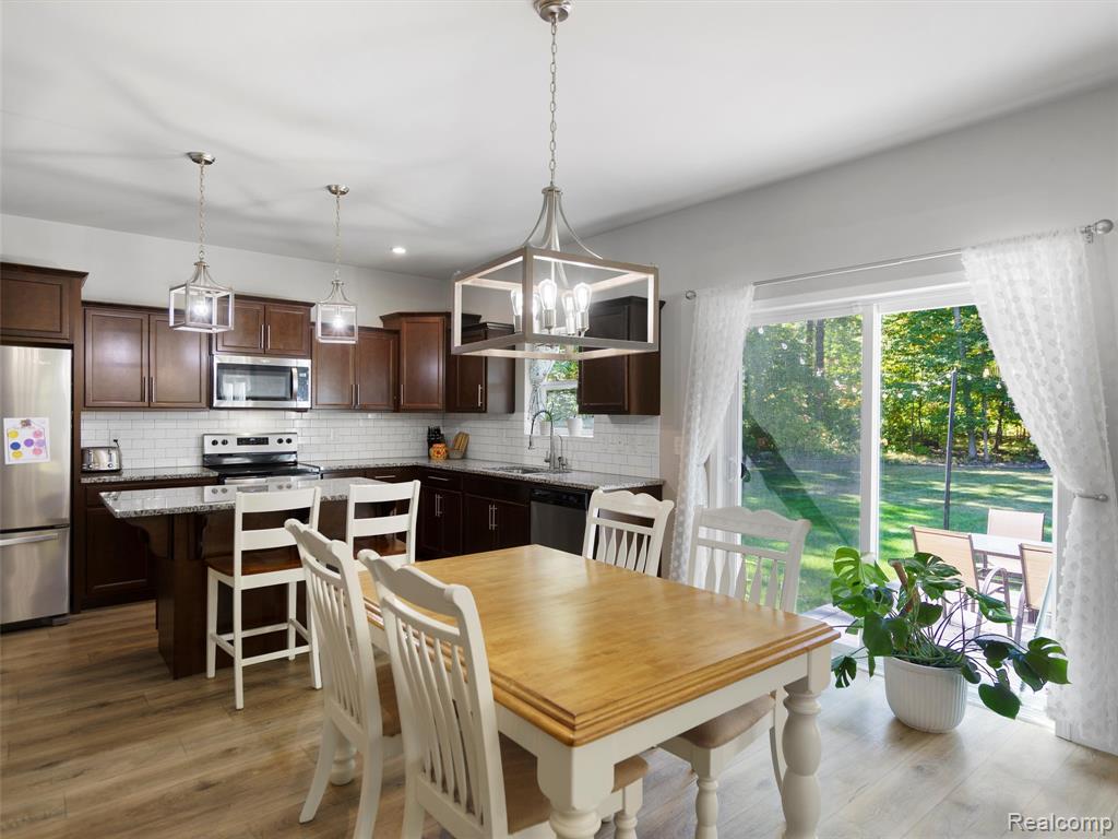 5559 Radiant Avenue, Howell, MI 48855 — Photo 15