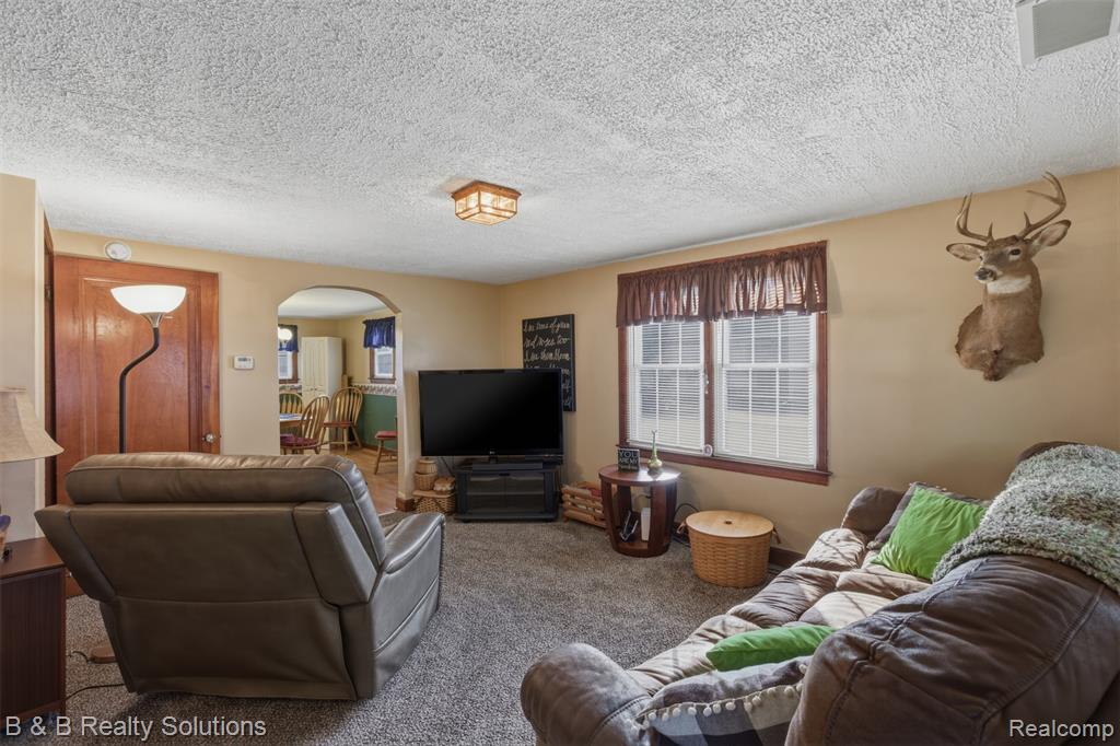 23644 E Main Street, Armada, MI — Photo 3