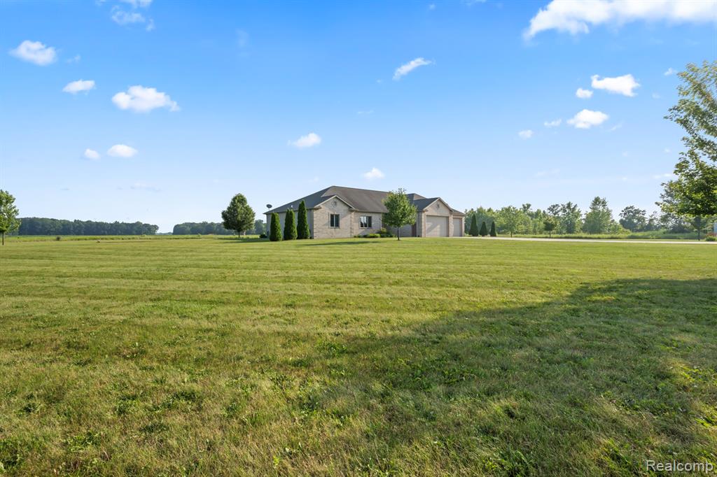 6225 Grand Blanc Road, Swartz Creek, MI 48473 — Photo 6