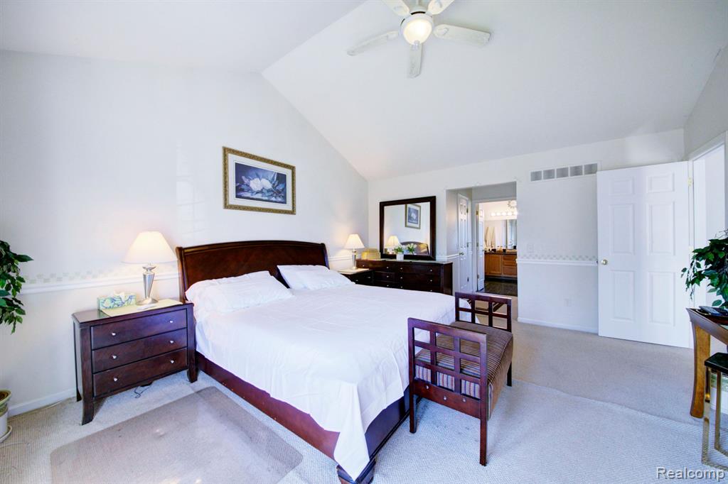 6813 Poppleton Road, Canton, MI 48187 — Photo 33