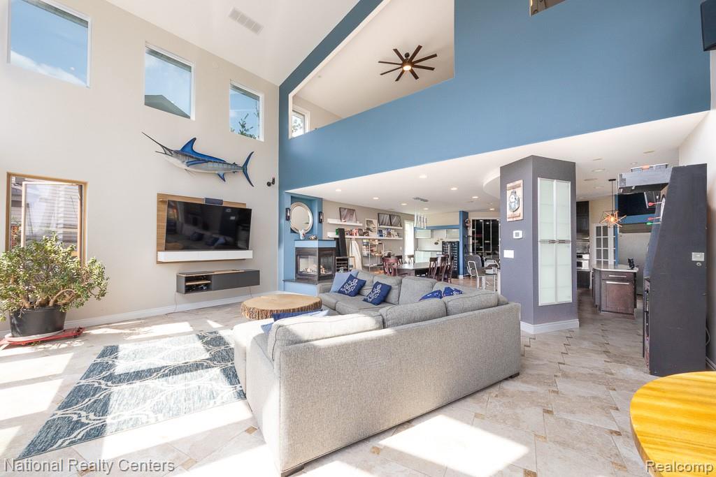 8871 Lakeview Drive, White Lake, MI — Photo 16