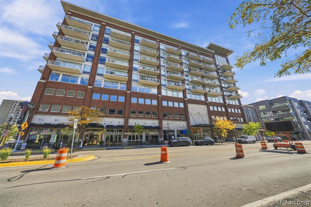 350 N Main Street, 804, Royal Oak, MI 48067