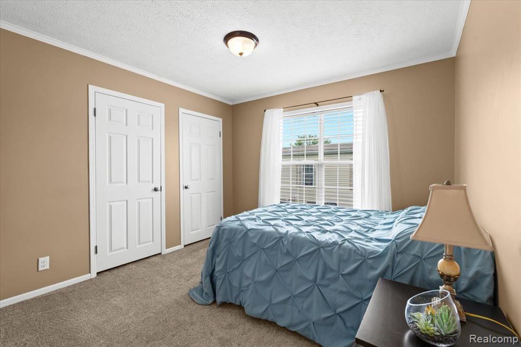 11855 CEDARBROOK Drive, South Lyon, MI 48178 — Photo 22