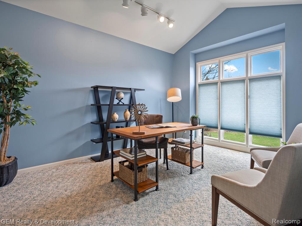 7487 KENNINGTON Boulevard, West Bloomfield, MI — Photo 10
