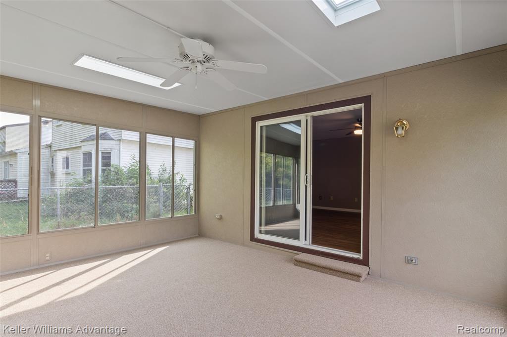 5671 Caren Drive, Ypsilanti, MI 48197 — Photo 12
