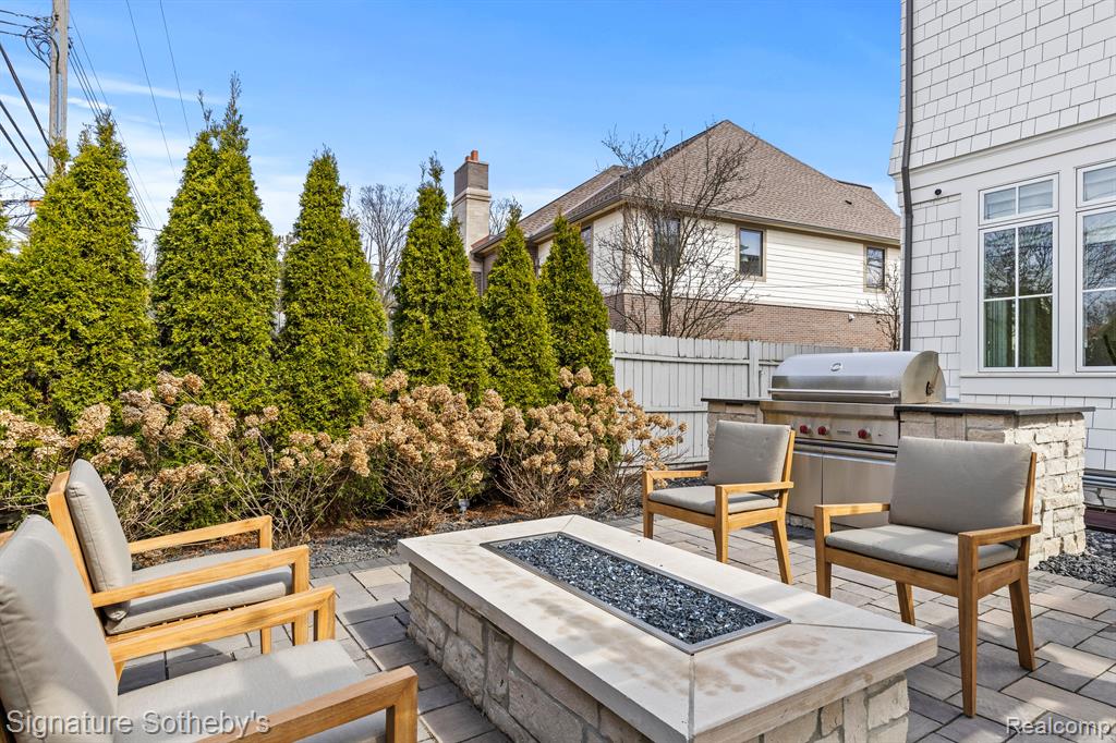 555 Chesterfield Avenue, Birmingham, MI 48009 — Photo 36