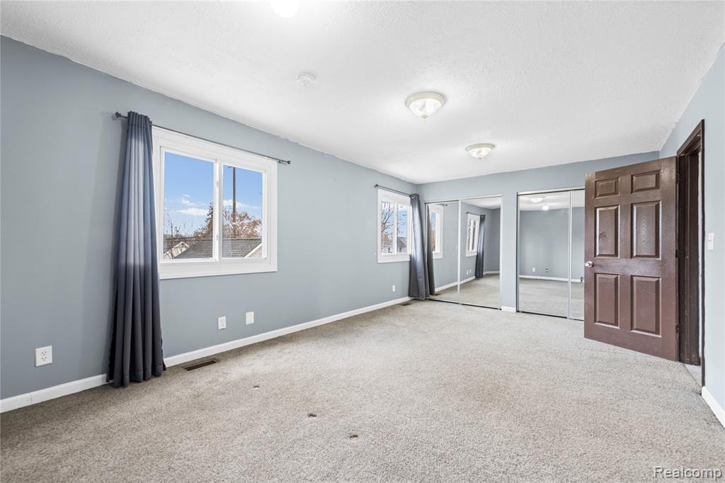 26734 Barrington Street, Madison Heights, MI 48071 — Photo 16
