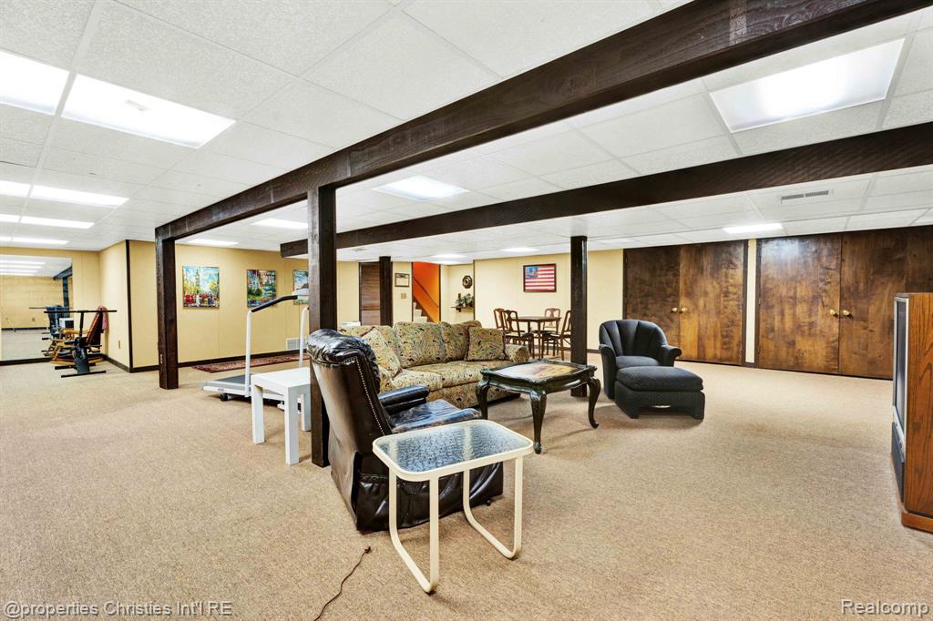 1100 Bretton Lane, Bloomfield Hills, MI 48304 — Photo 47
