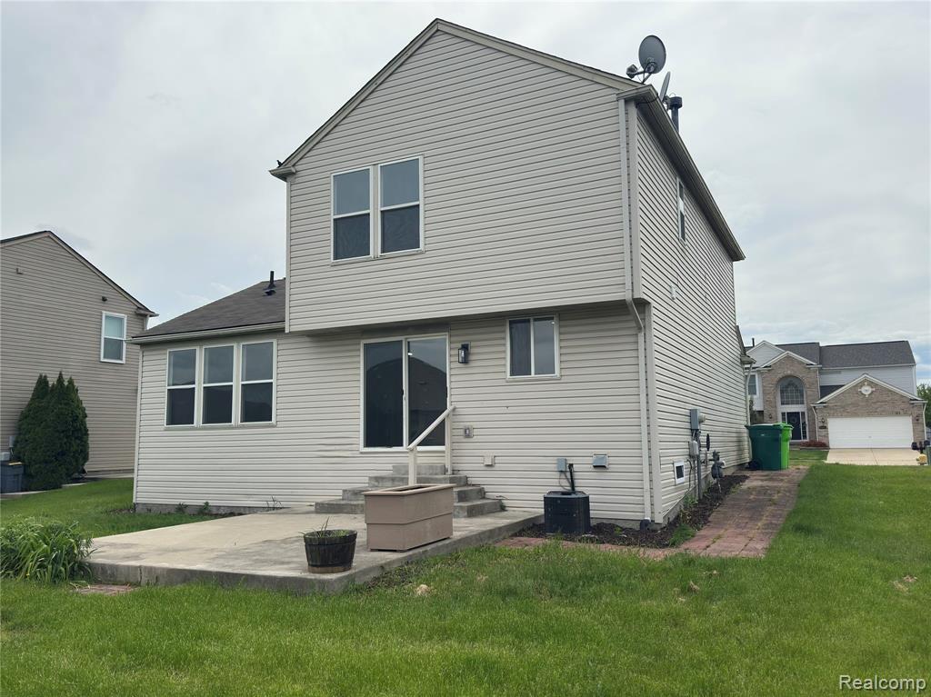 56602 Winding Creek Drive, Macomb, MI 48042 — Photo 37