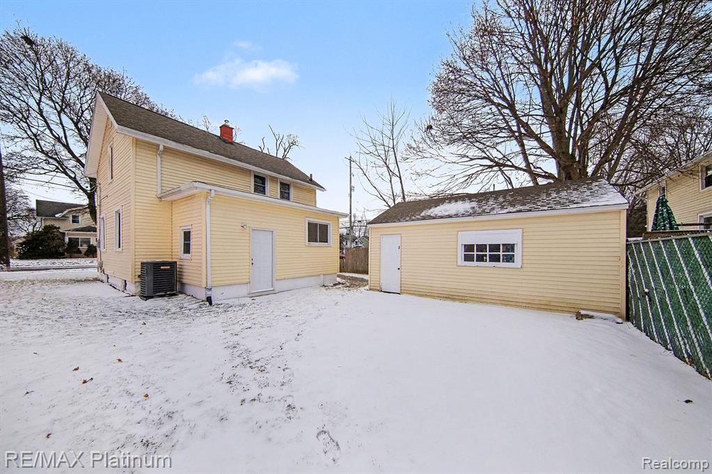 604 Seymour Avenue, Jackson, MI 49202 — Photo 15